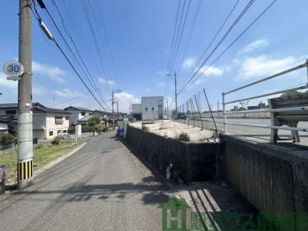 nynʐ^@]
