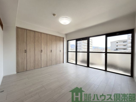 ���̑����ρ@��Q���ɍœK��8���̗m���B��e�ʃN���[�[�b�g�t���ŁA���[�ɂ�����܂���B