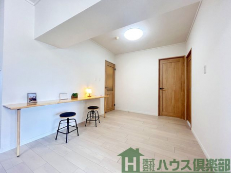 ���r���O�@�k�c�j�Q�S��