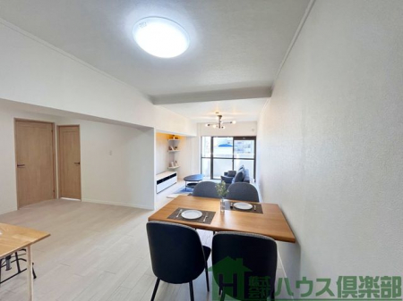 ���r���O�@�k�c�j�Q�S��