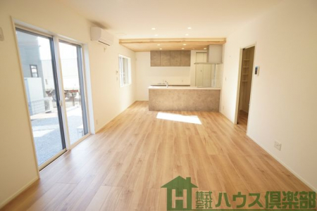 ���r���O�@-