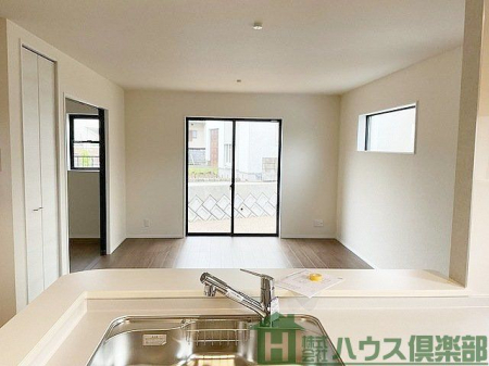 ���r���O�@���r���O