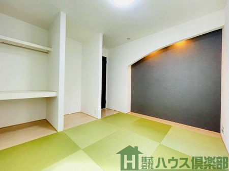 ���ӊ��@�P�K��U���a��