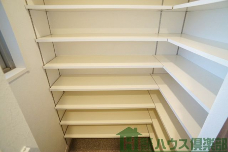 ���[�@�傫�Ȏp���͎��͔��ɂȂ��Ă��܂��I�J����ƃV���[�Y�C���N���[�N���I�I�I