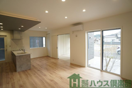 ���r���O�@-