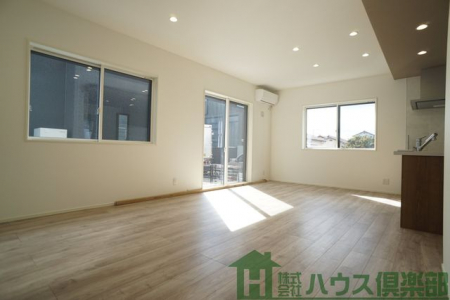 ���r���O�@-