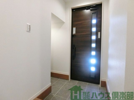 ���ց@���ւ͍̌��^�C�v�̃h�A�ł��I�y�Ԏ��[�ɑ����Ă��܂��I