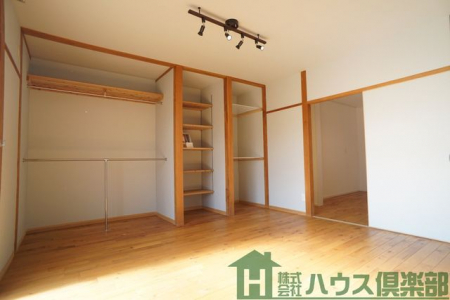 ���r���O�@-