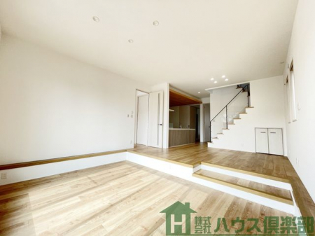 ���r���O�@���r���O