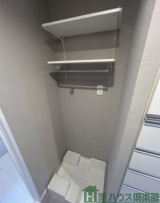 �����@����