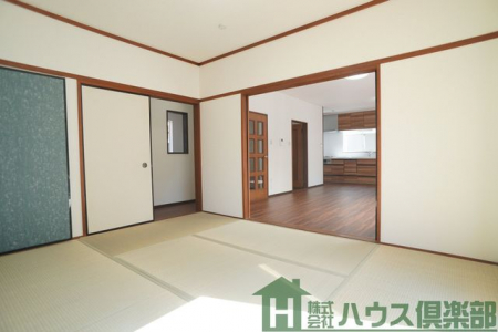 ���[�@���r���O���L������o����ł��܂��̂ŋq�ԂƂ��Ă���