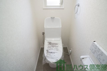 �g�C���@�P�K�E�H�V�����b�g�t�̐V�i�̃g�C���ł���