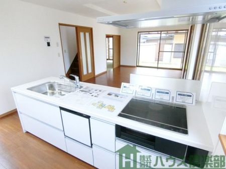 �L�b�`���@�V�i�����ς݂̃V�X�e���L�b�`���ł��IIH�N�b�L���O�q�[�^�[�ƐH���t���Ă܂��I