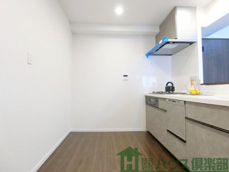 �L�b�`���@�L�b�`���w�ʂɂ͂��D�݂̎��[��u�����Ƃ��ł��܂���