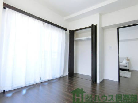 ���̑����ρ@�o���R�j�[���̂U���m���ł��I�Q�ʍ̌��Ŗ��邢��Ԃł��I�I