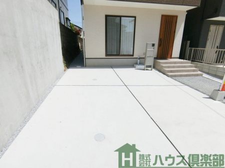 �@���ԏ�͕���Q��\�ł��I�O�ʓ��H���L���A�S�ɂ�Ƃ�̂��钓�Ԃ��ł��܂��I