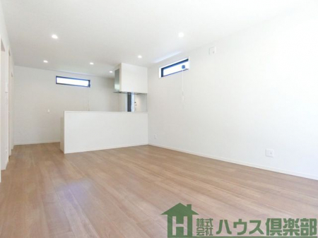 ���r���O�@���̈ʒu�ɍH�v������A���R�ɉƋ��z�u�ł��܂��ˁ�