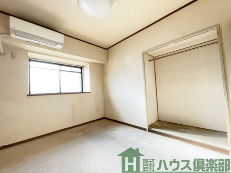 �q�������@�m��