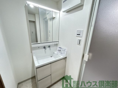 ���ʑ�E���ʏ��@���[�L�x�ŁA�g�x�x�����₷���O�ʋ��^�C�v�̐��ʑ�ł��I