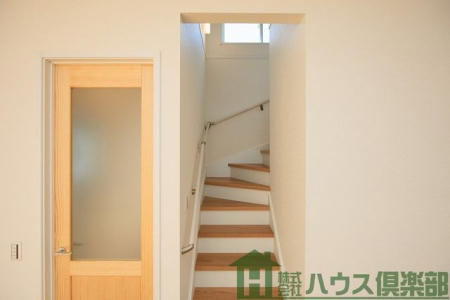 ���r���O�@���r���O����Q�K�ɑ����K�i�B�Ƒ��̓�����������₷���Ԏ��ł��I