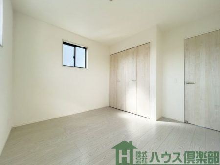 ���[�@�m���i5.�U���j�B�q�������⏑�ւɂ��������߂ł��B