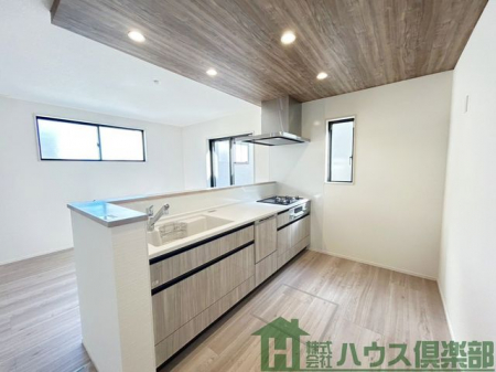 �L�b�`���@�H�􊣑��@�t���V�X�e���L�b�`���ŉƎ��̕��S���y���ł��܂��B