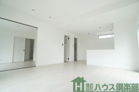 ���r���O�@������Ƃ����L�X���r���O�I