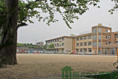 ���ӊ��@�����s����ږ쏬�w�Z �k��3���B 190m