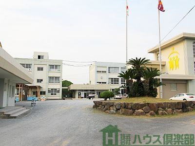 ���ӊ��@�����s��������񒆊w�Z �k��49���B 3910m