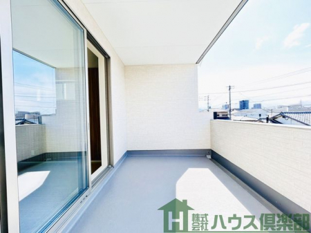 ���ց@�o���R�j�[