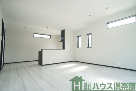 ���r���O�@������Ƃ����������̂���k�c�j�I�ǂ�ȉƋ��u���Ă��O�b�Ƃ������ȋ�ԂɂȂ肻���ł���