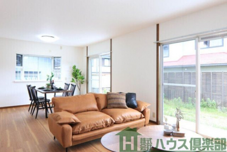 ���r���O�@���r���O�E�_�C�j���O�͍L�X��P�T���I