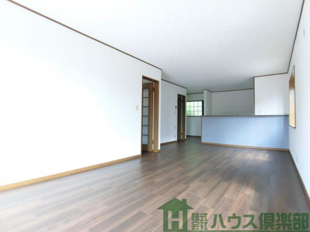 ���r���O�@���r���O�̓h�A���Q�ӏ�����A�֗��ł���