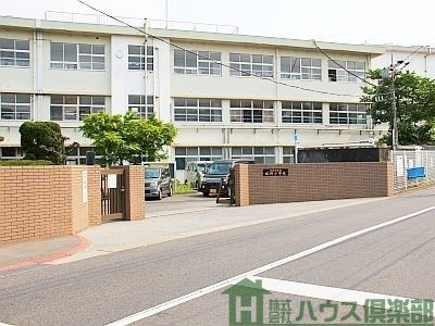 ���ӊ��@�k��B�s�����쏬�w�Z �k��7���B 560m