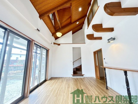 ���r���O�@��22���̍L�XLDK�I�������ŊJ�������ӂ�閾�邢��Ԃł�