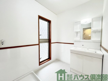 ���ʑ�E���ʏ��@�������̂�����ʃX�y�[�X�Œ��̏��������K�ł�