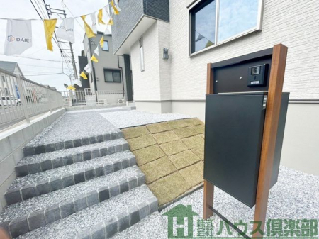 ���ӊ��@-