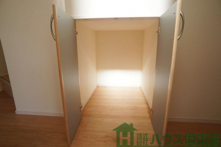 ���̑����ρ@�P�K�L���̊K�i�����[�ł��I�|���p��̎��[�ɂ͑�ϕ֗��ł��I