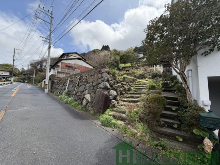 ���n�y�n�ʐ^�@�O�ʓ��H�͍L�X�ł��I