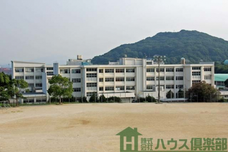 �@���������������w�Z �k��22���B 1740m