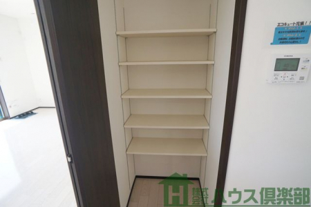 �@����Ƃ��ꂵ���k�c�j�̎��[�ł��I