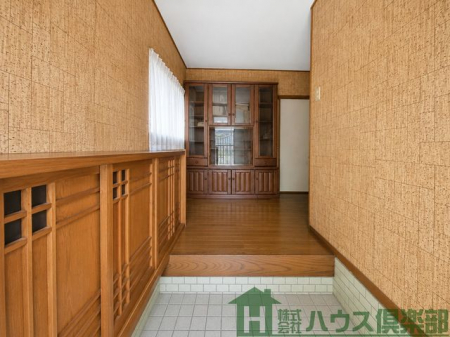 ���ӊ��@���ց��f�ڎʐ^��AI�ɂ��摜���H�ō폜���Ă���܂��B
