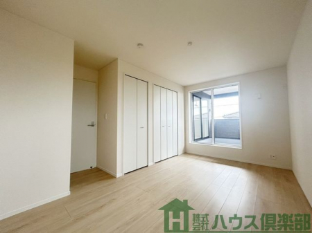 ���ց@�m��(2)8��